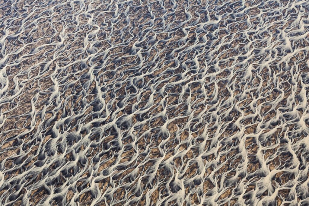 Aerial pattern